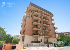 Dickens Circus 3 Towers