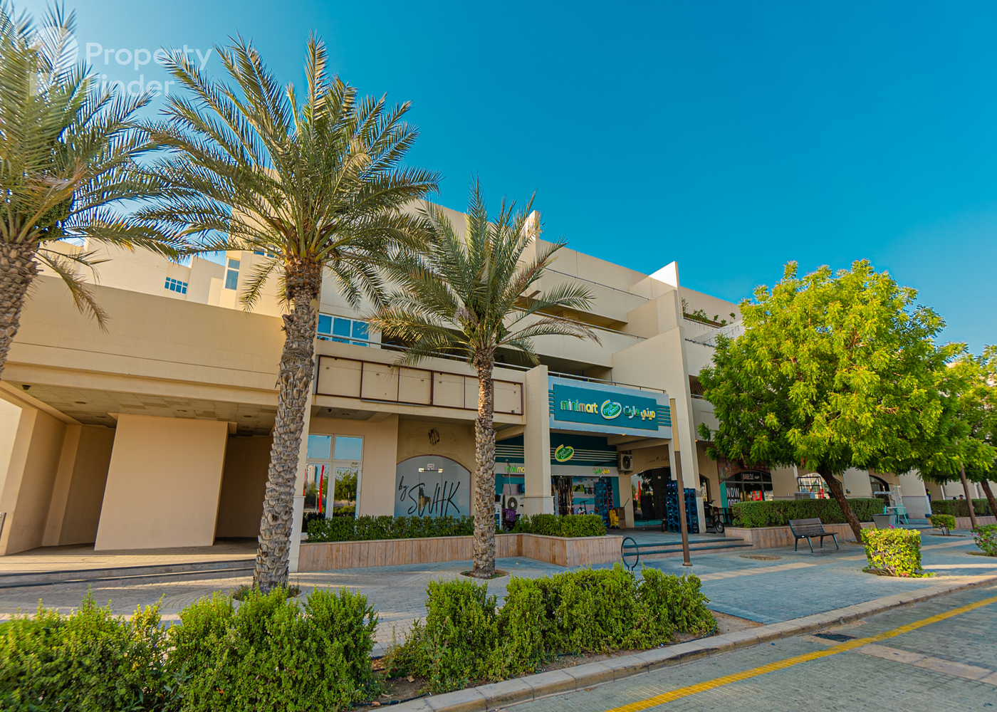 Gallery mosaic item small first