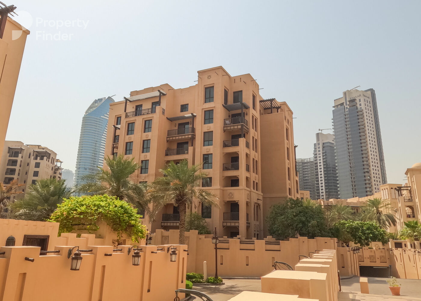 Gallery mosaic item small first