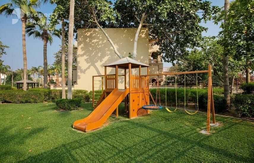 Gallery mosaic item small second