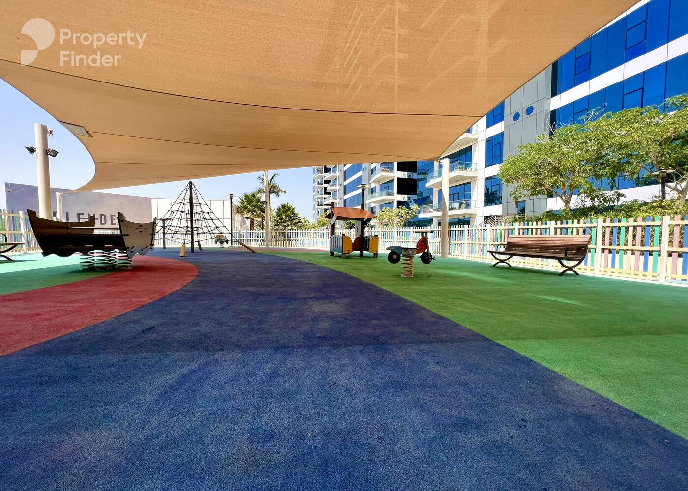 Gallery mosaic item small first