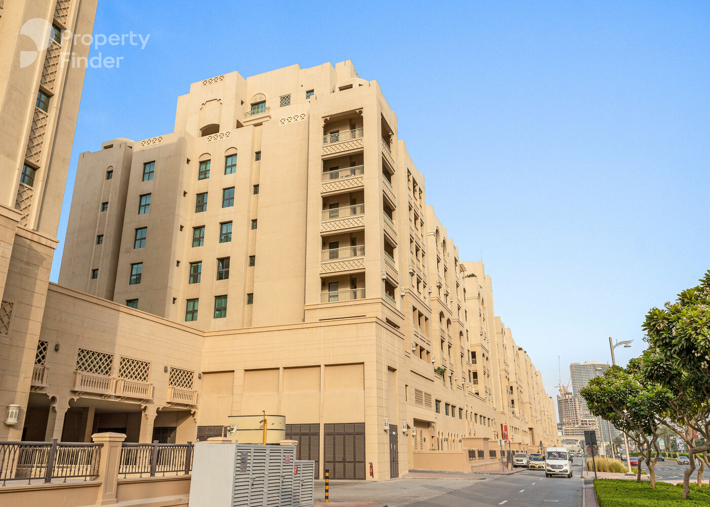 Gallery mosaic item small first