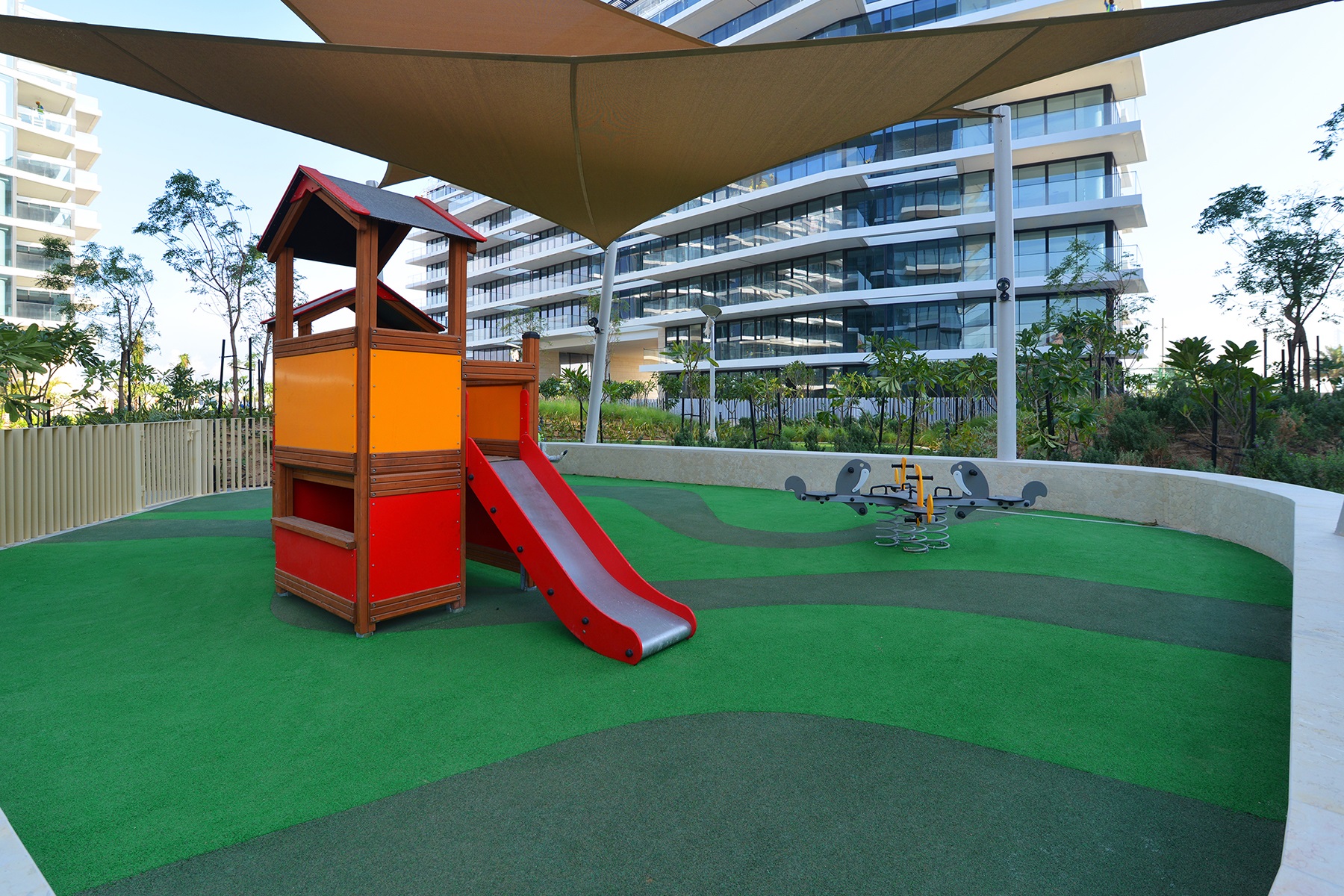Serenia Residences East