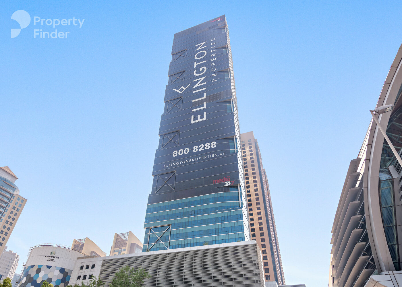 Gallery mosaic item small first