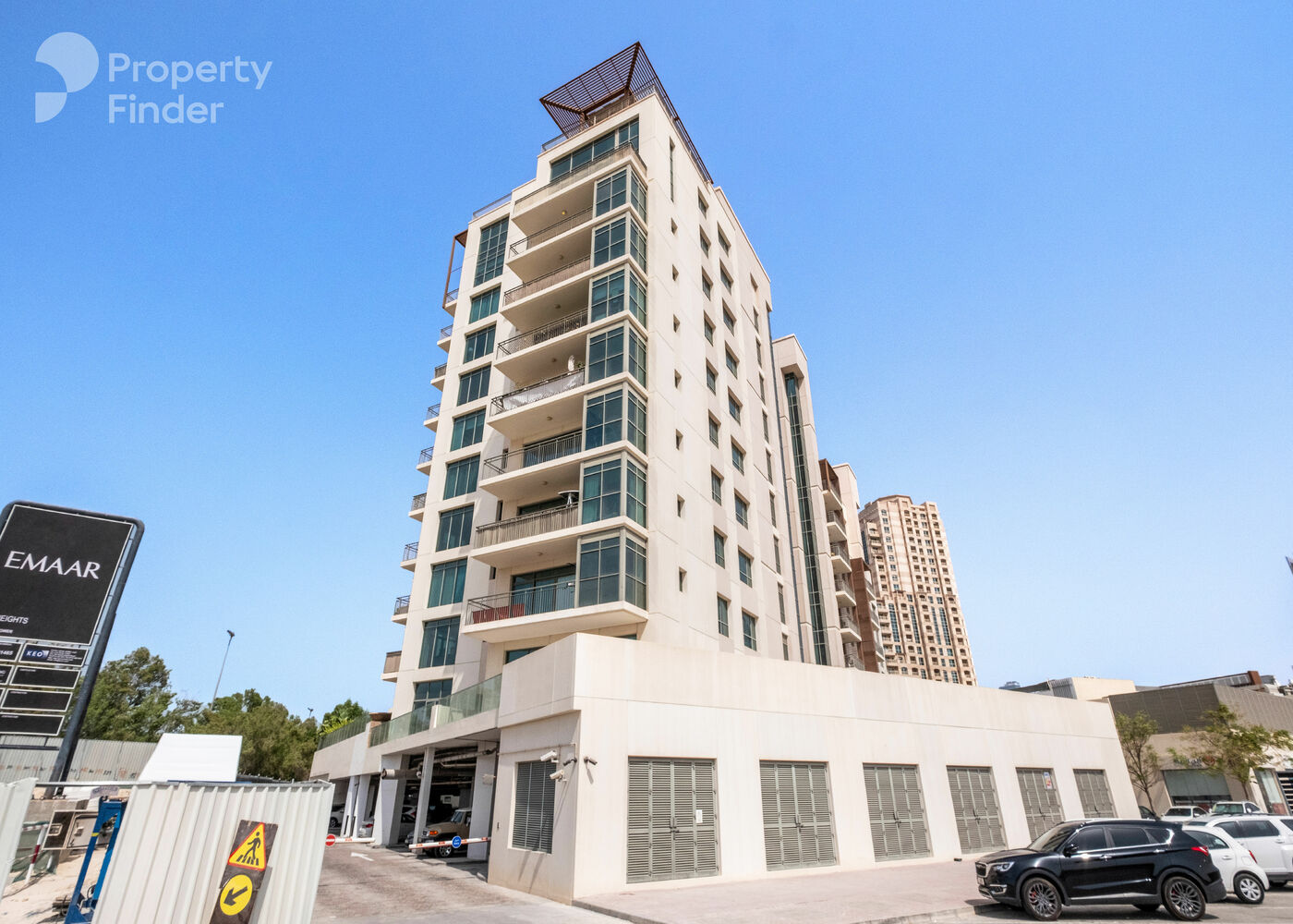 Gallery mosaic item small first