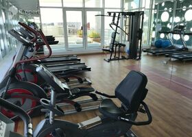 Image for Gym in Glitz 1