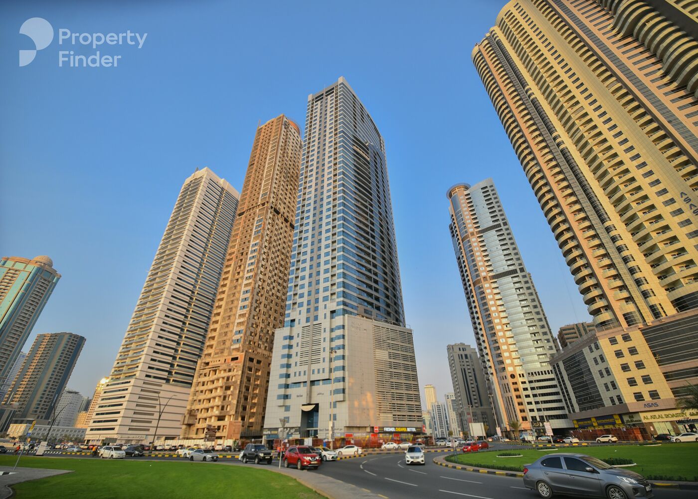 Gallery mosaic item small first