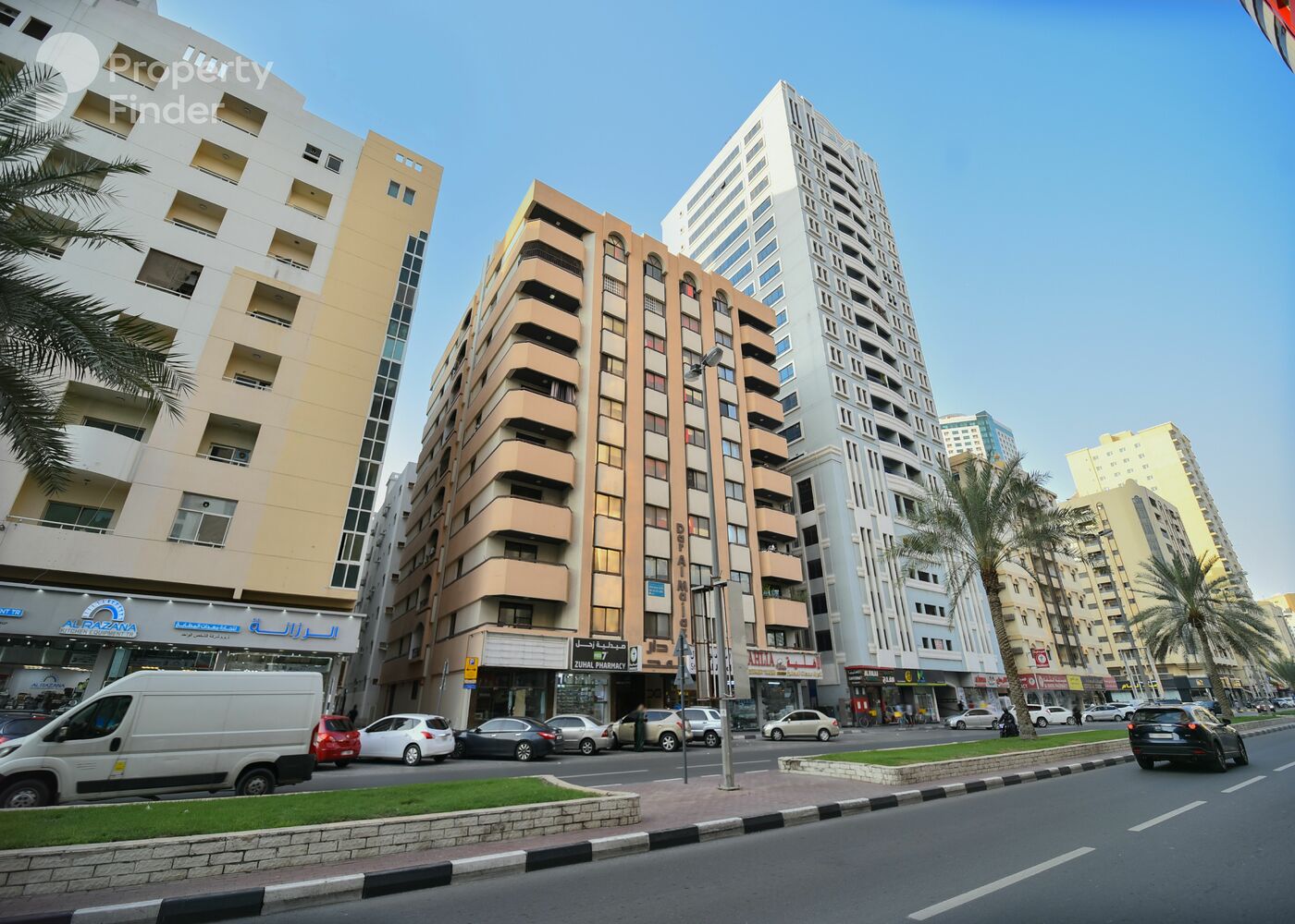 Gallery mosaic item small first