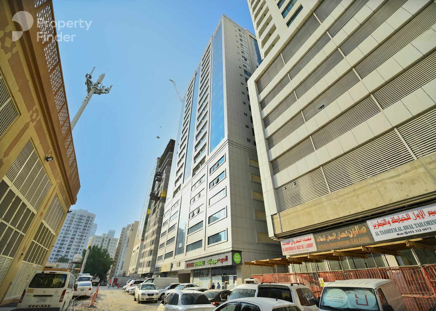 Gallery mosaic item small first