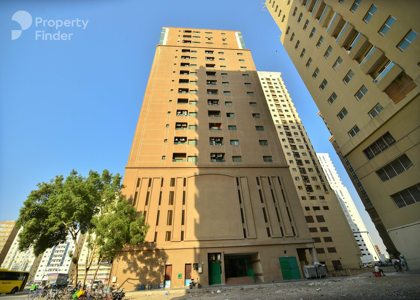 Gallery mosaic item small first