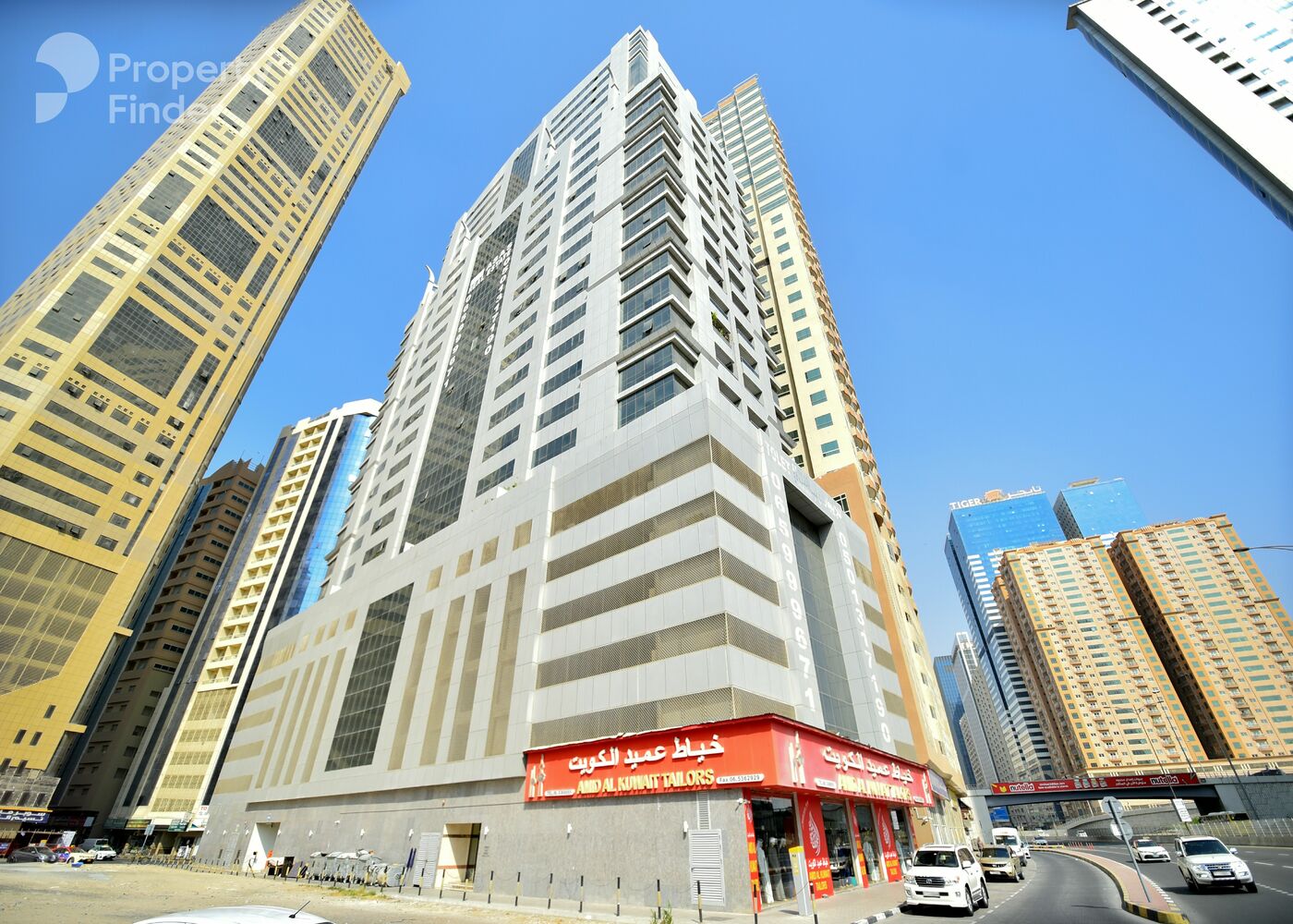 Gallery mosaic item small first