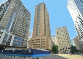 برج برج القمر 2