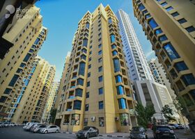 صورة لـ التصميم الخارجي للمبنى في B3 برج الخور