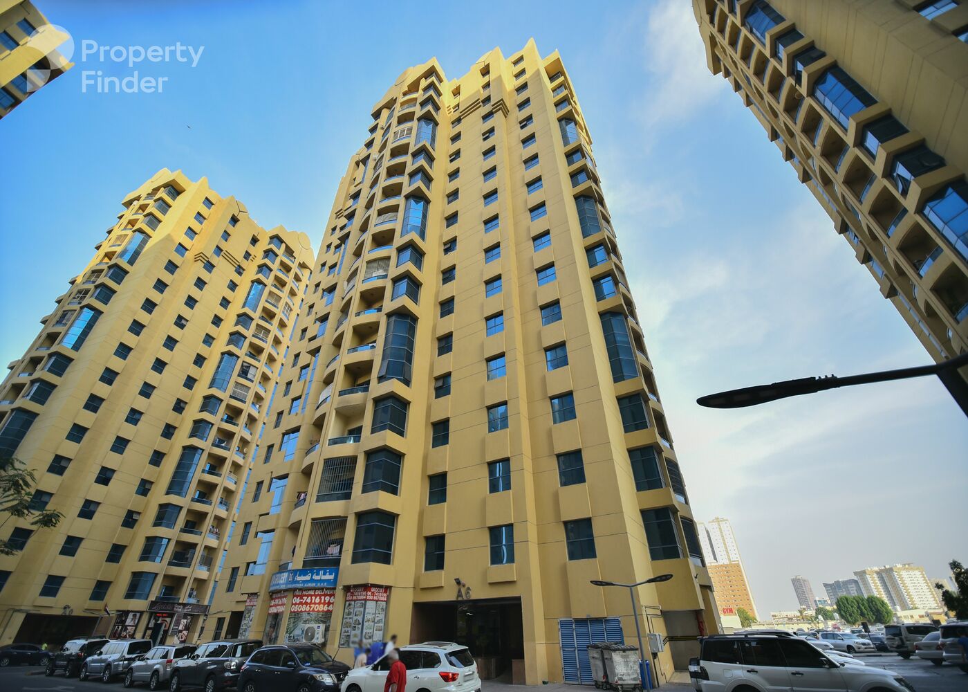 Gallery mosaic item small first