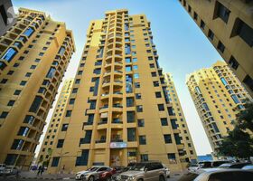 صورة لـ التصميم الخارجي للمبنى في B1 برج الخور