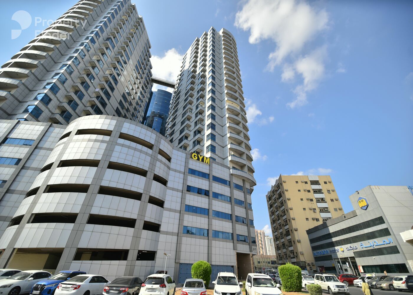 Gallery mosaic item small first