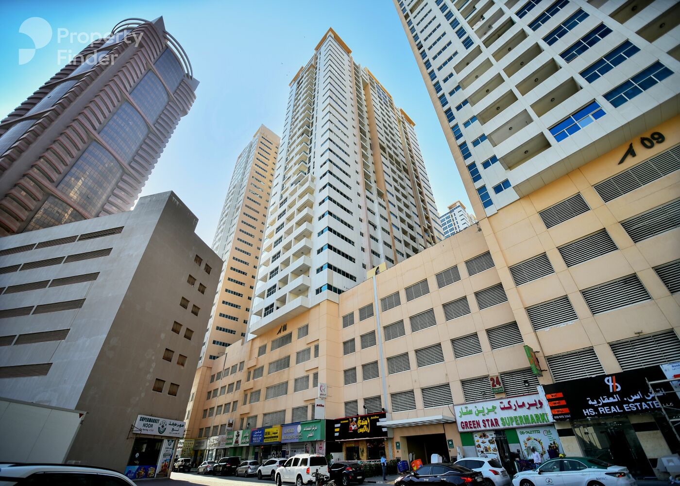 Gallery mosaic item small first