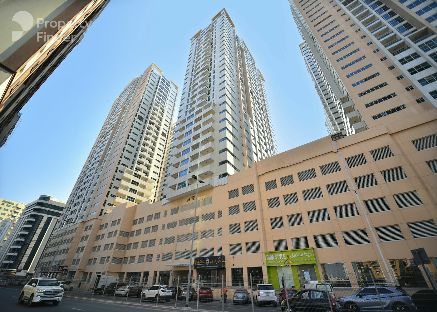 Gallery mosaic item small first