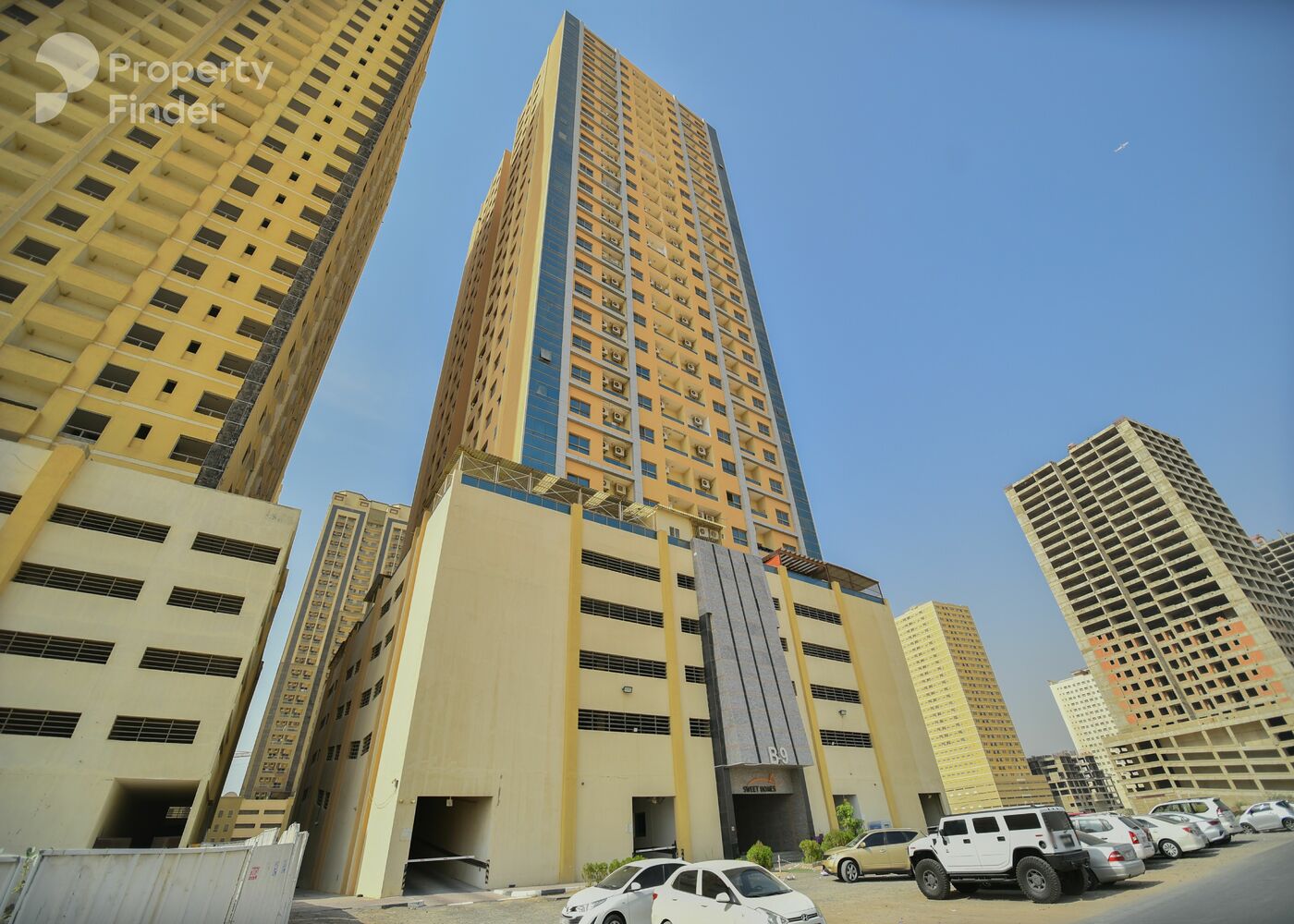 Gallery mosaic item small first