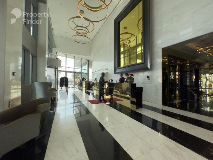 Gallery mosaic item small first