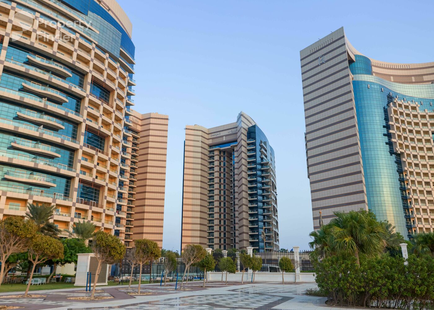 Gallery mosaic item small first