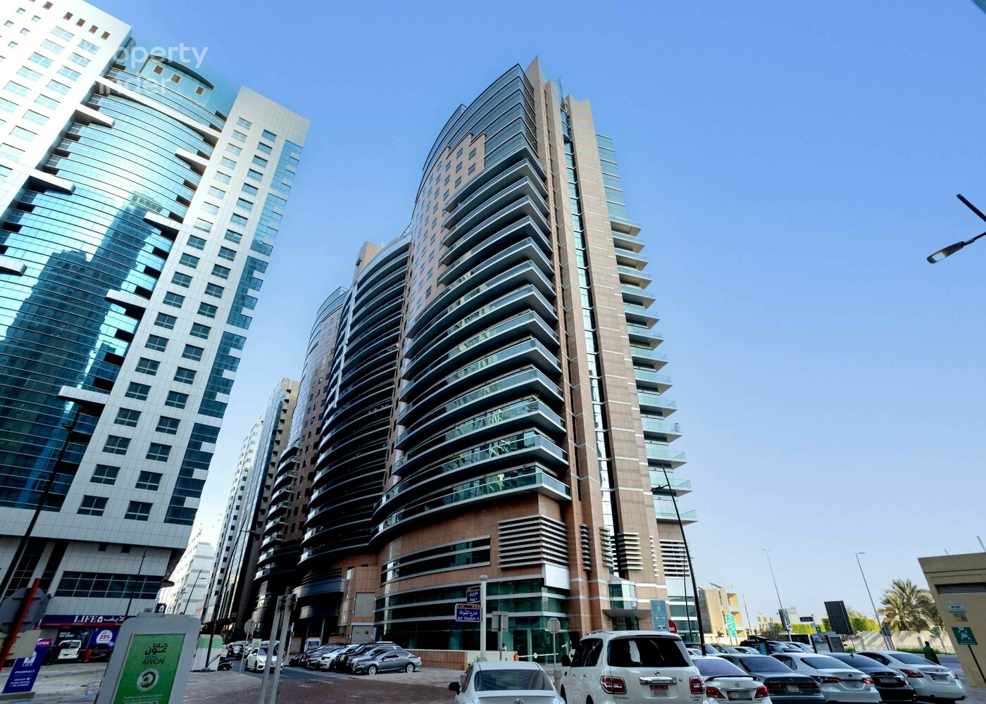 Gallery mosaic item small first