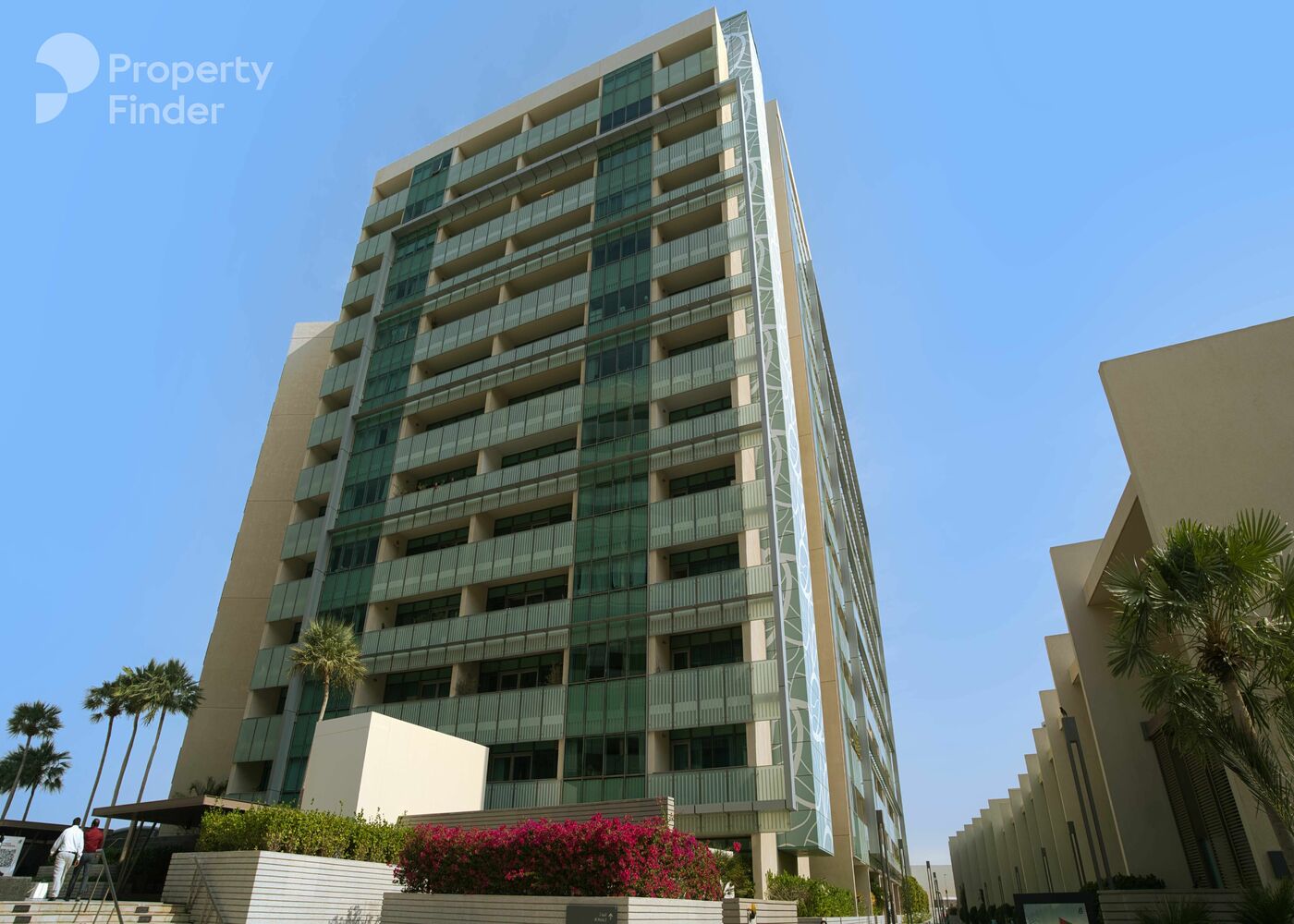 Gallery mosaic item small first