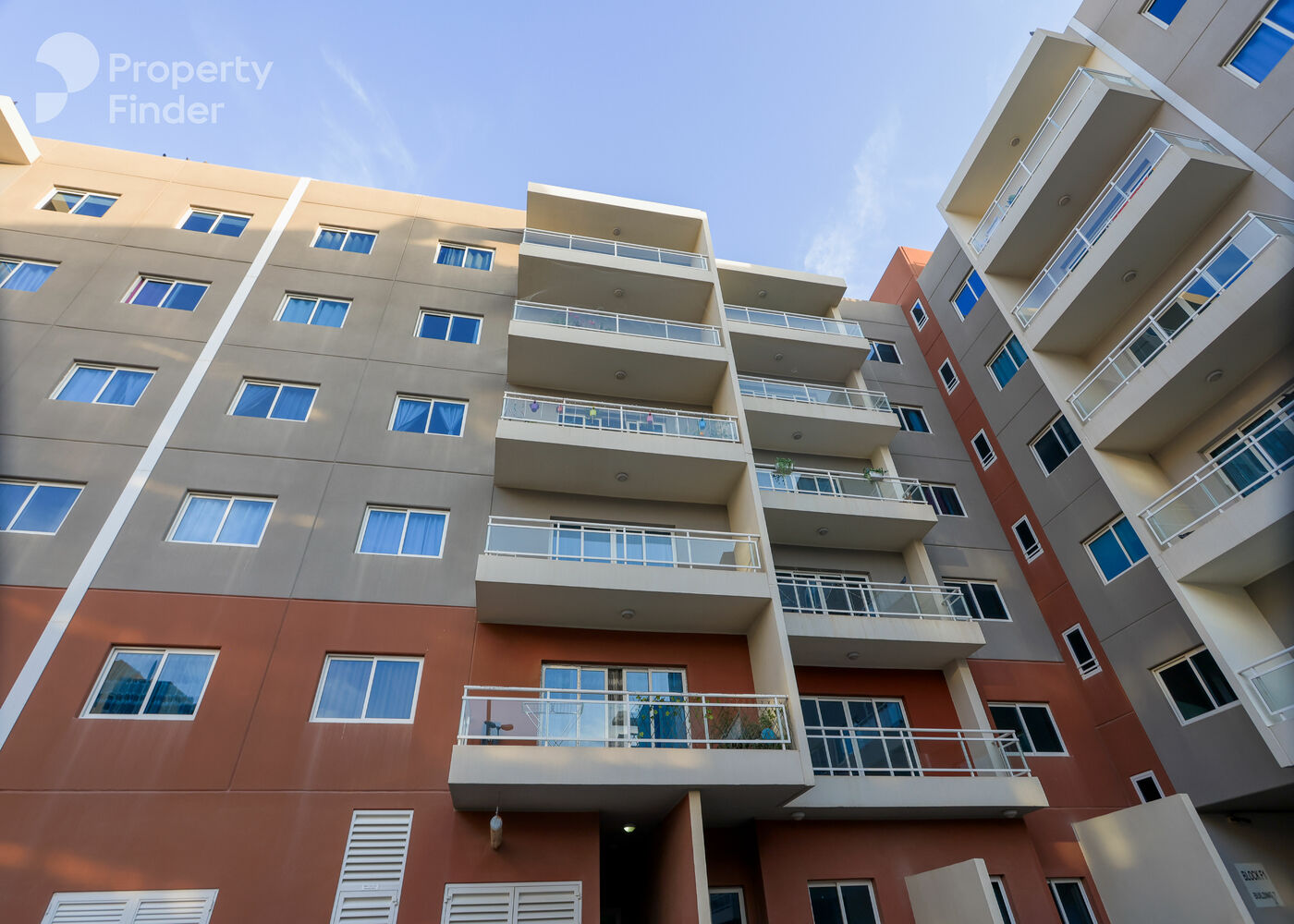 Gallery mosaic item small first