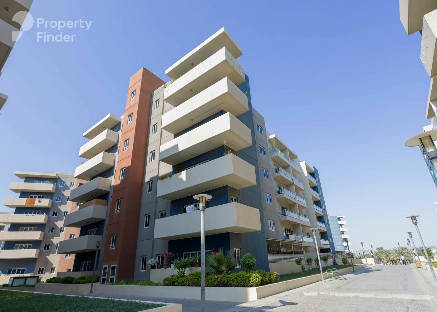 Gallery mosaic item small first