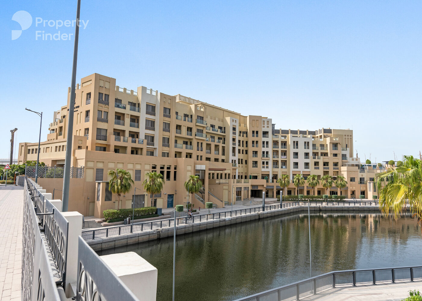 Gallery mosaic item small first