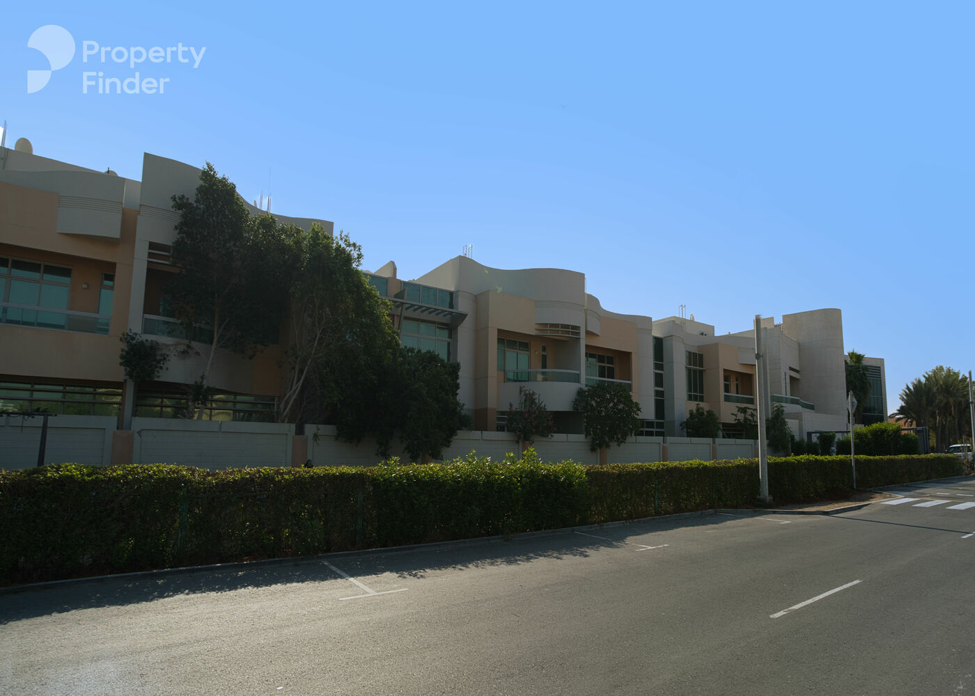 Gallery mosaic item small first