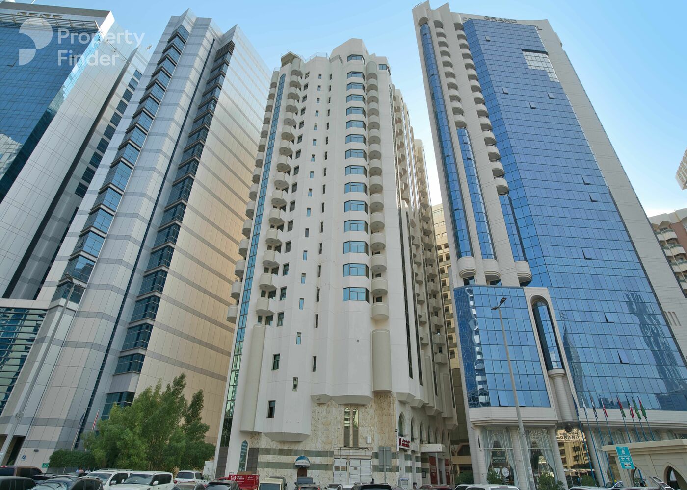 Gallery mosaic item small first