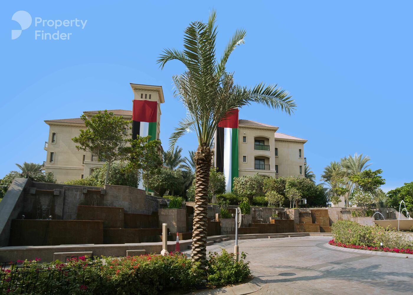 Gallery mosaic item small first