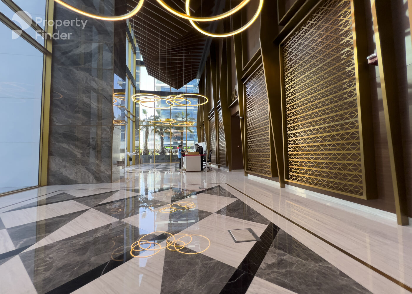 Gallery mosaic item small first