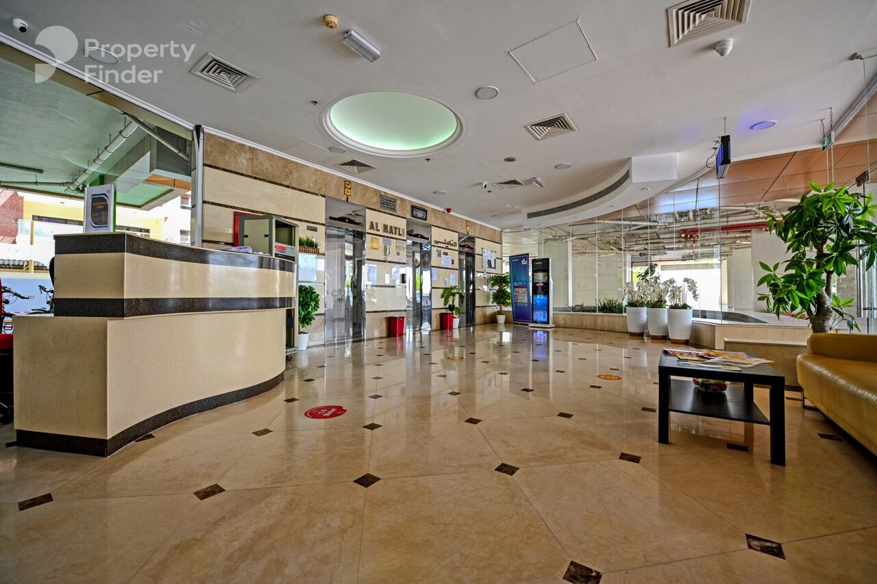 Gallery mosaic item small first