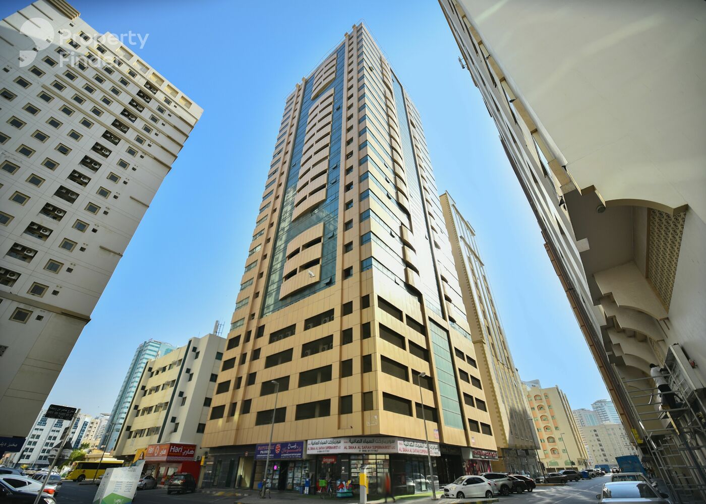 Gallery mosaic item small first