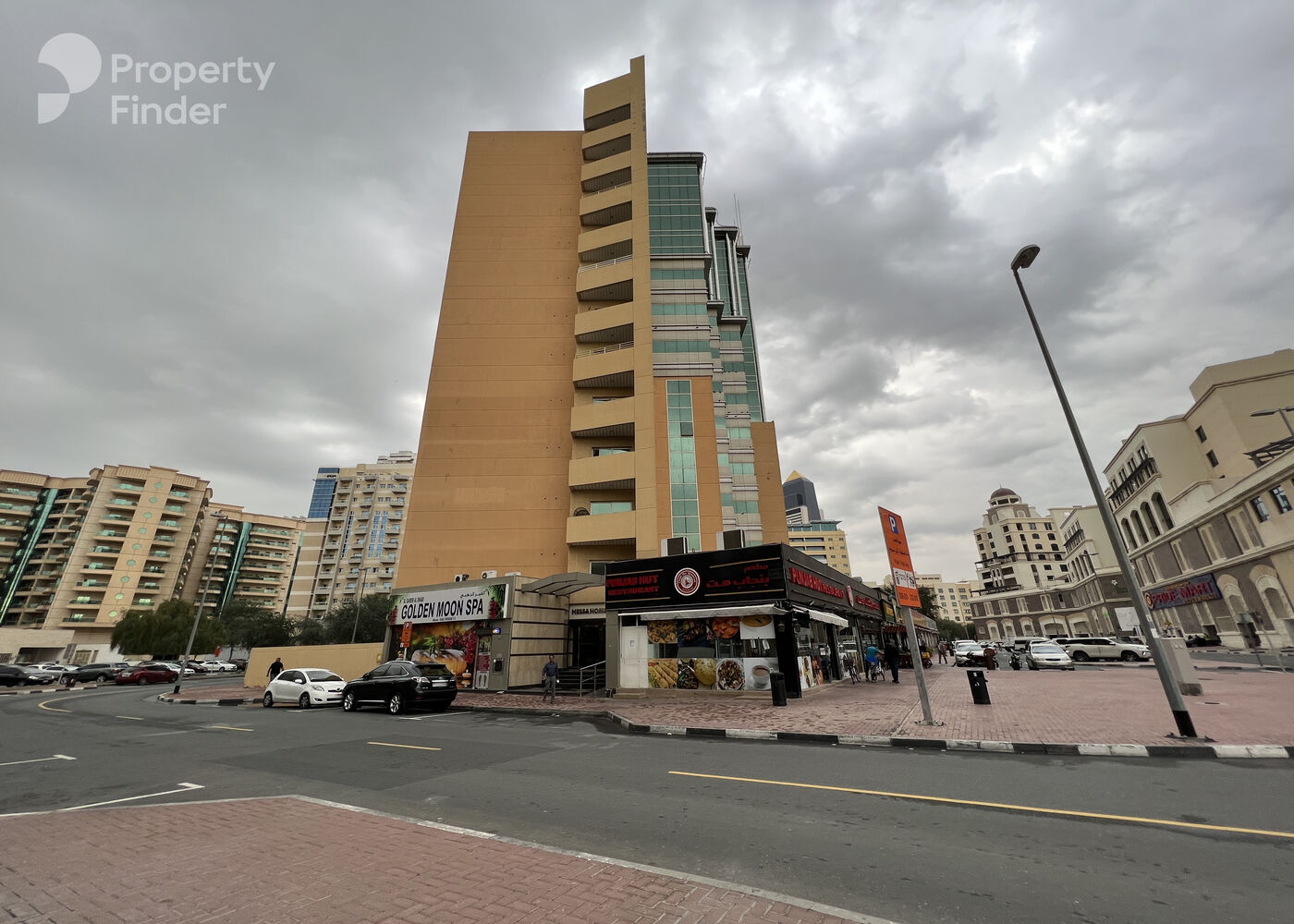 Gallery mosaic item small first