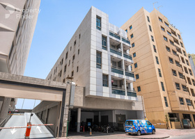 Image for Building Exterior in Al Zarooni Building
