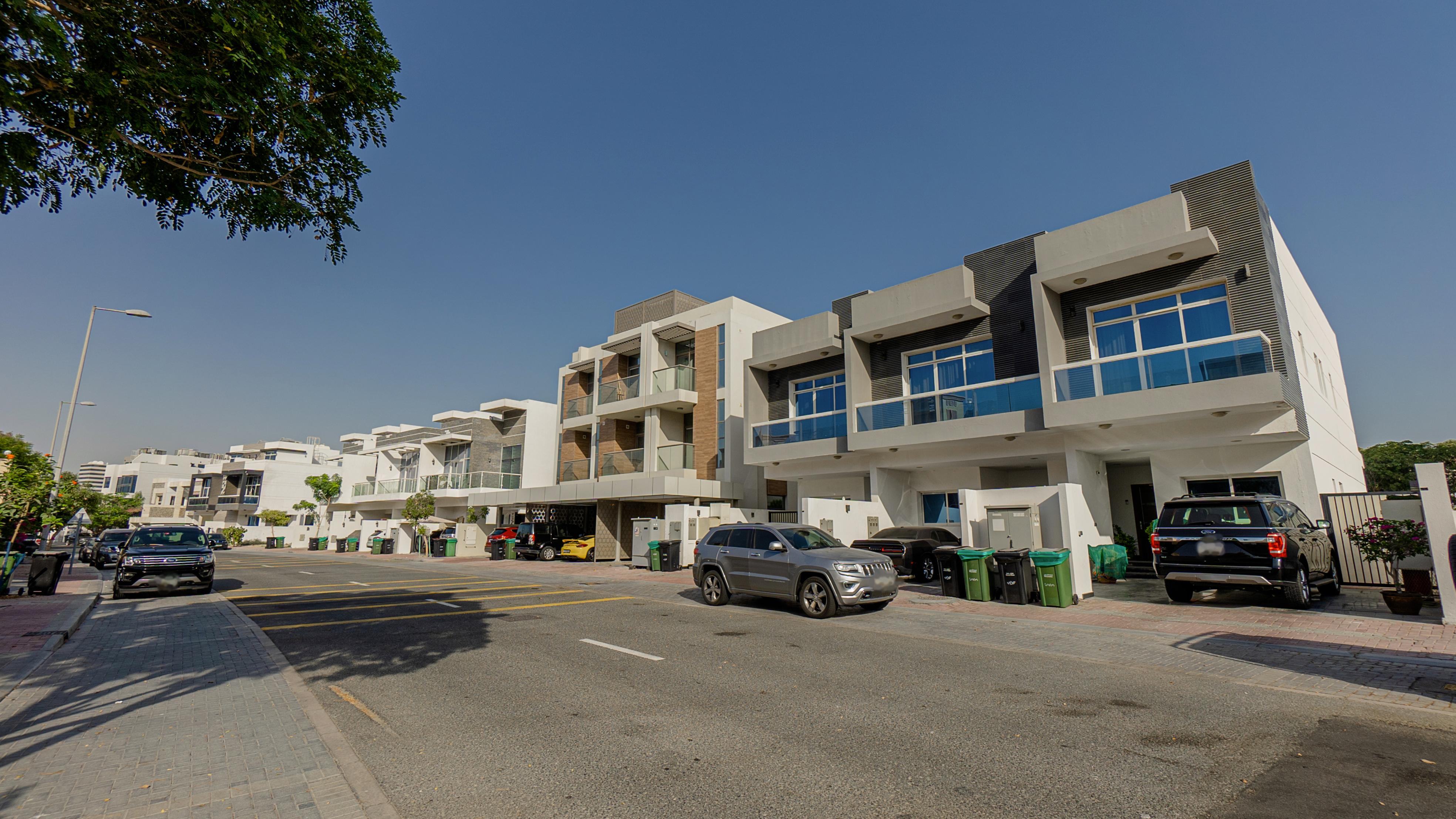 Al Burooj Residence 1