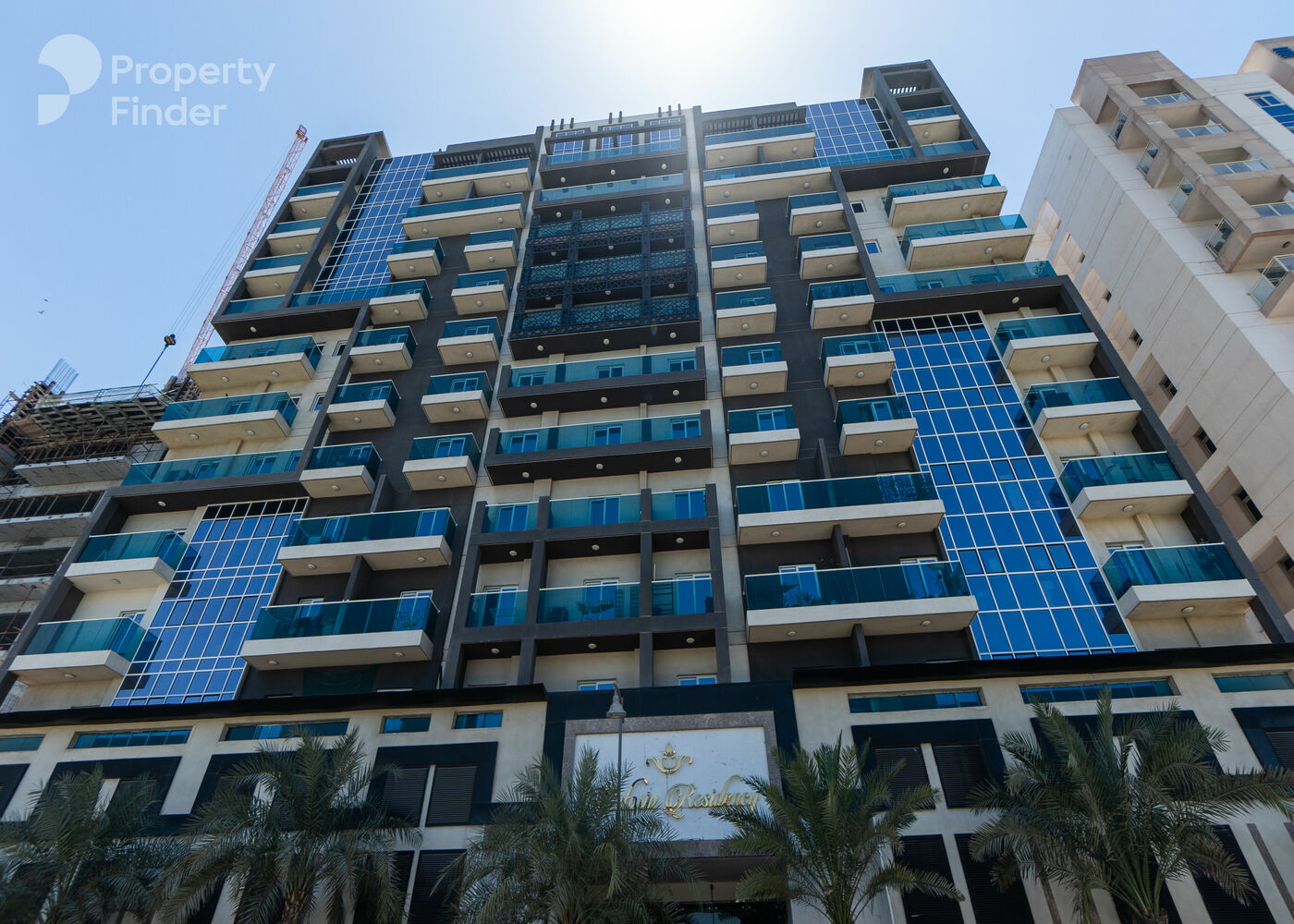 Gallery mosaic item small first