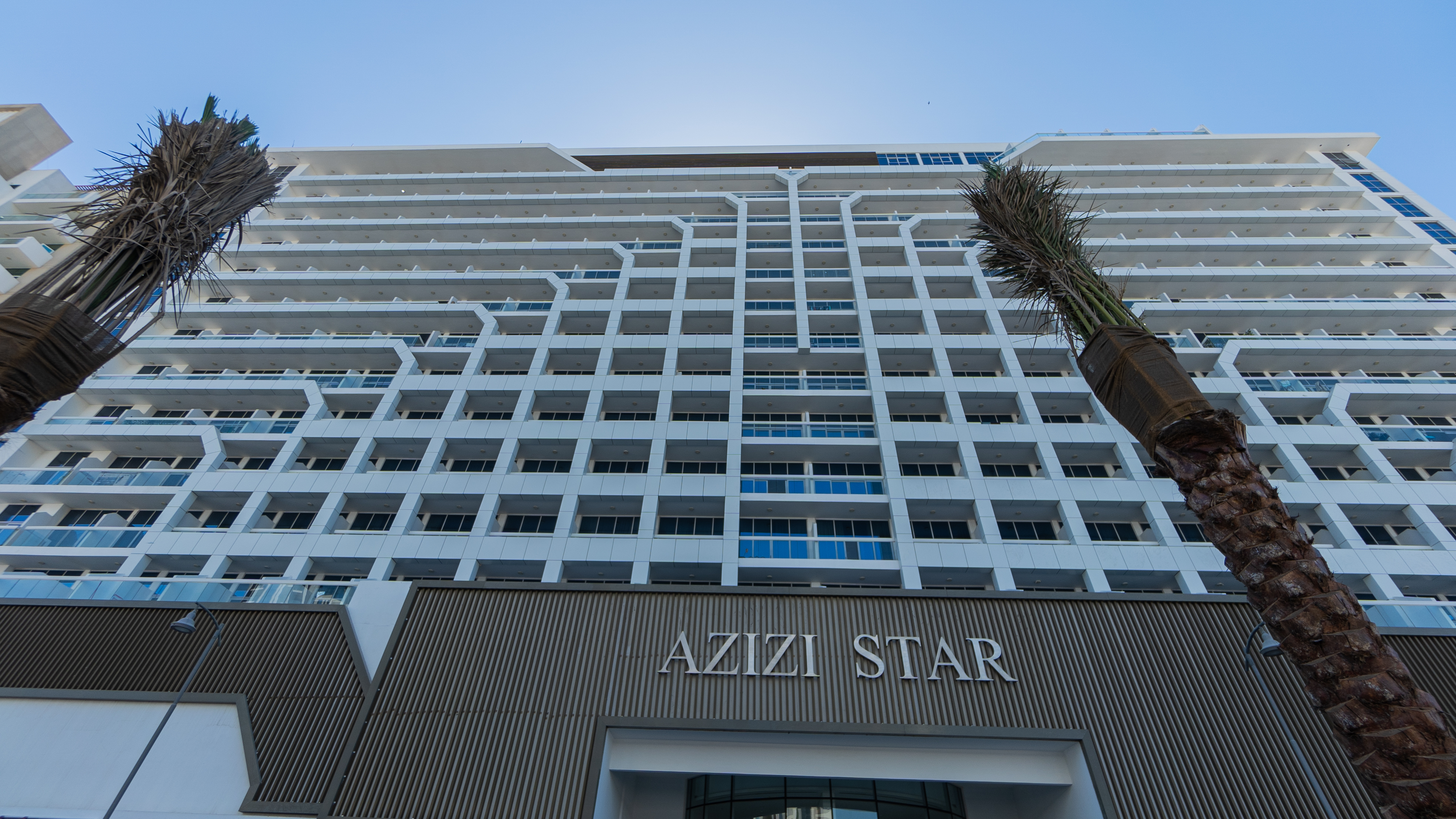 Azizi Star