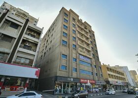 Budaniq Building Towers