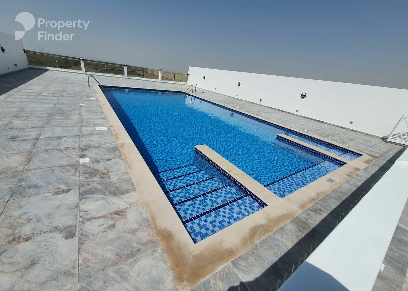 Gallery mosaic item small first