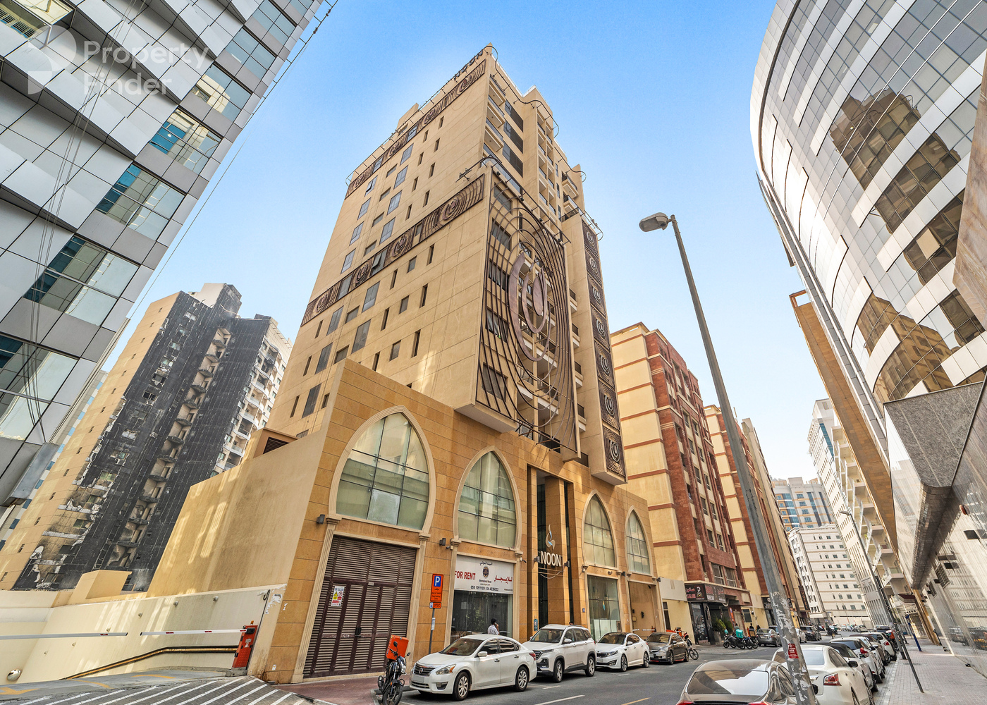 Gallery mosaic item small first