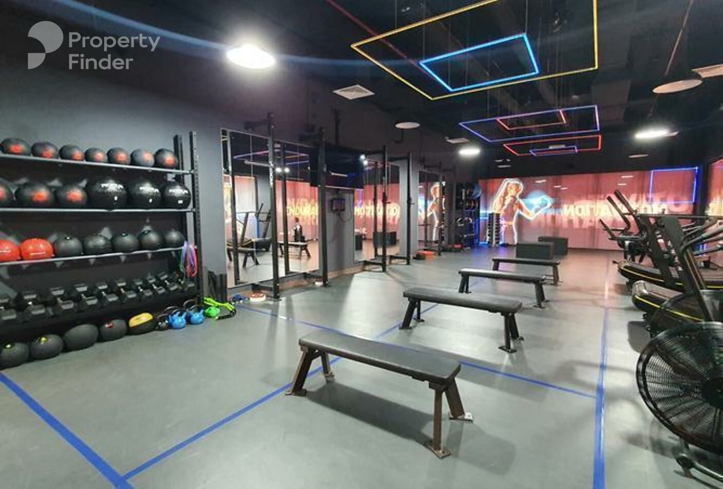 Gallery mosaic item small first