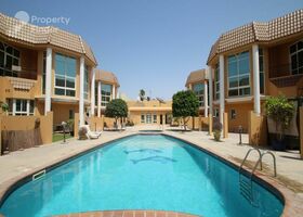 Umm Suqeim 1 Villas Towers