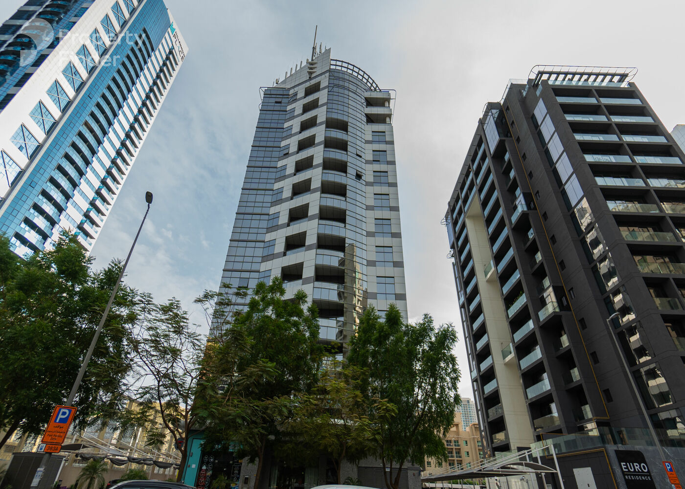 Gallery mosaic item large