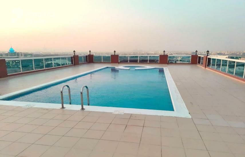 Gallery mosaic item small first