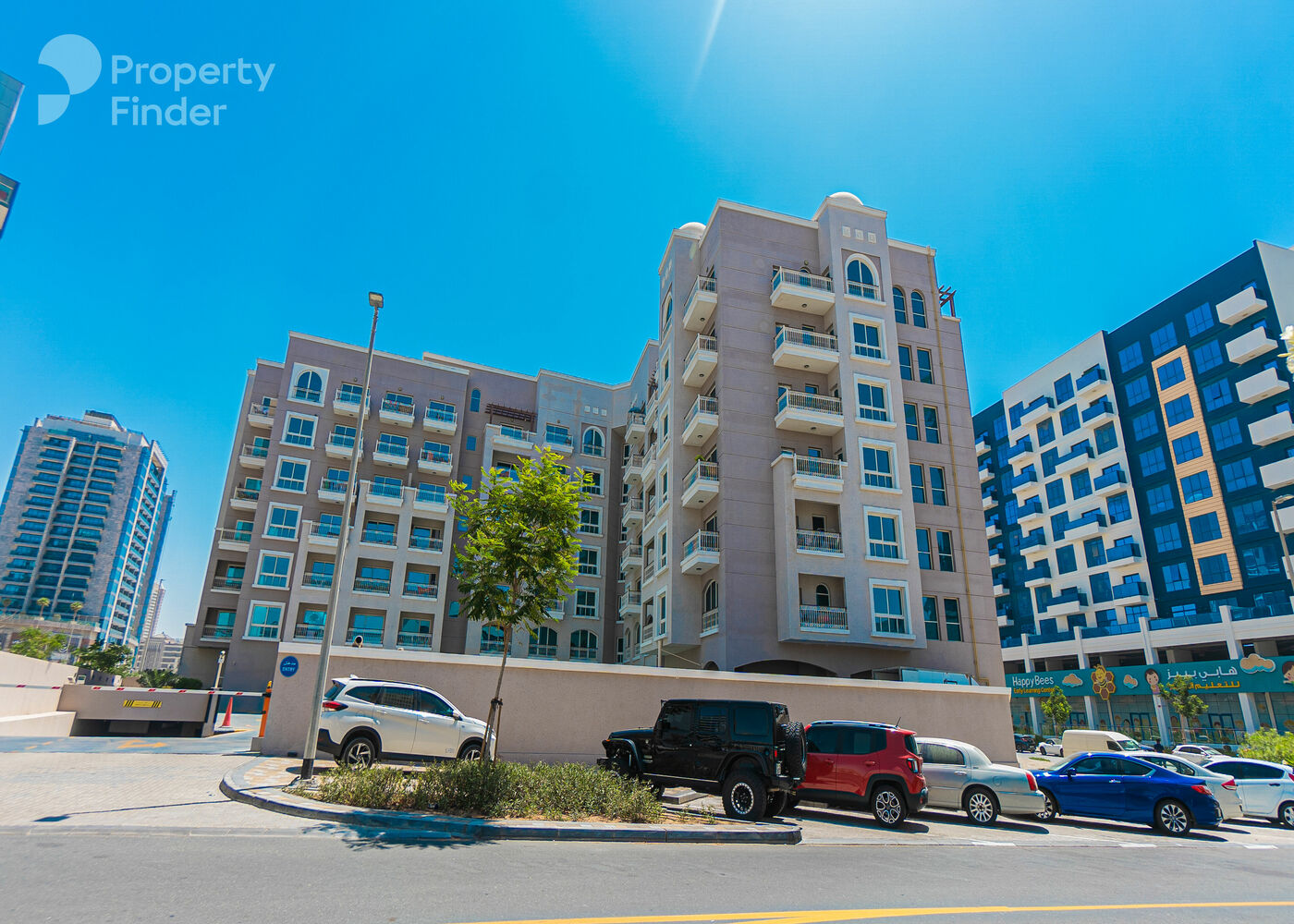 Gallery mosaic item small first