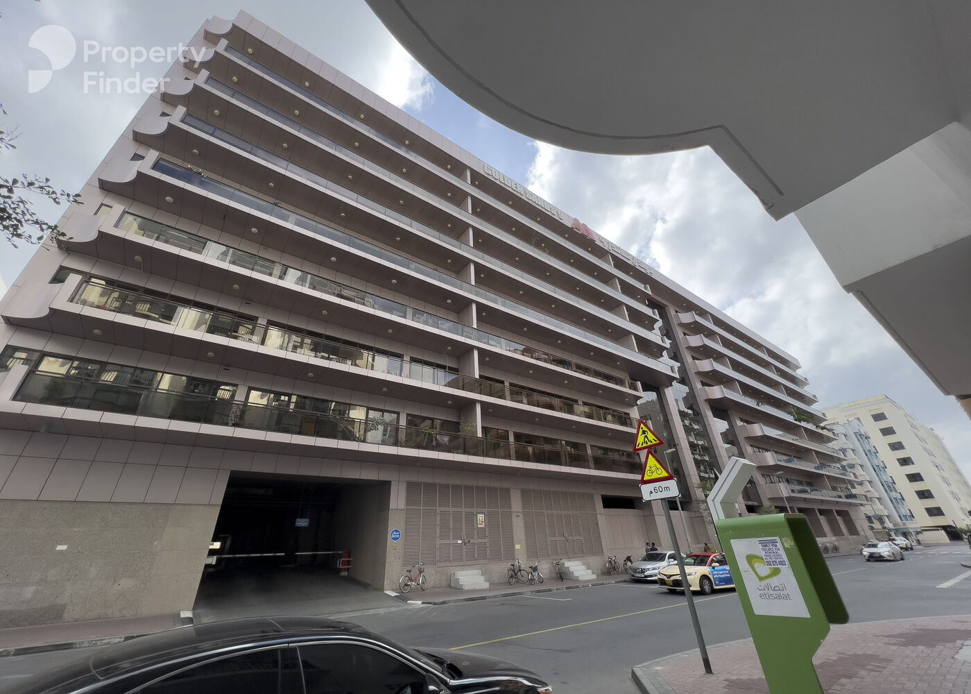 Gallery mosaic item large